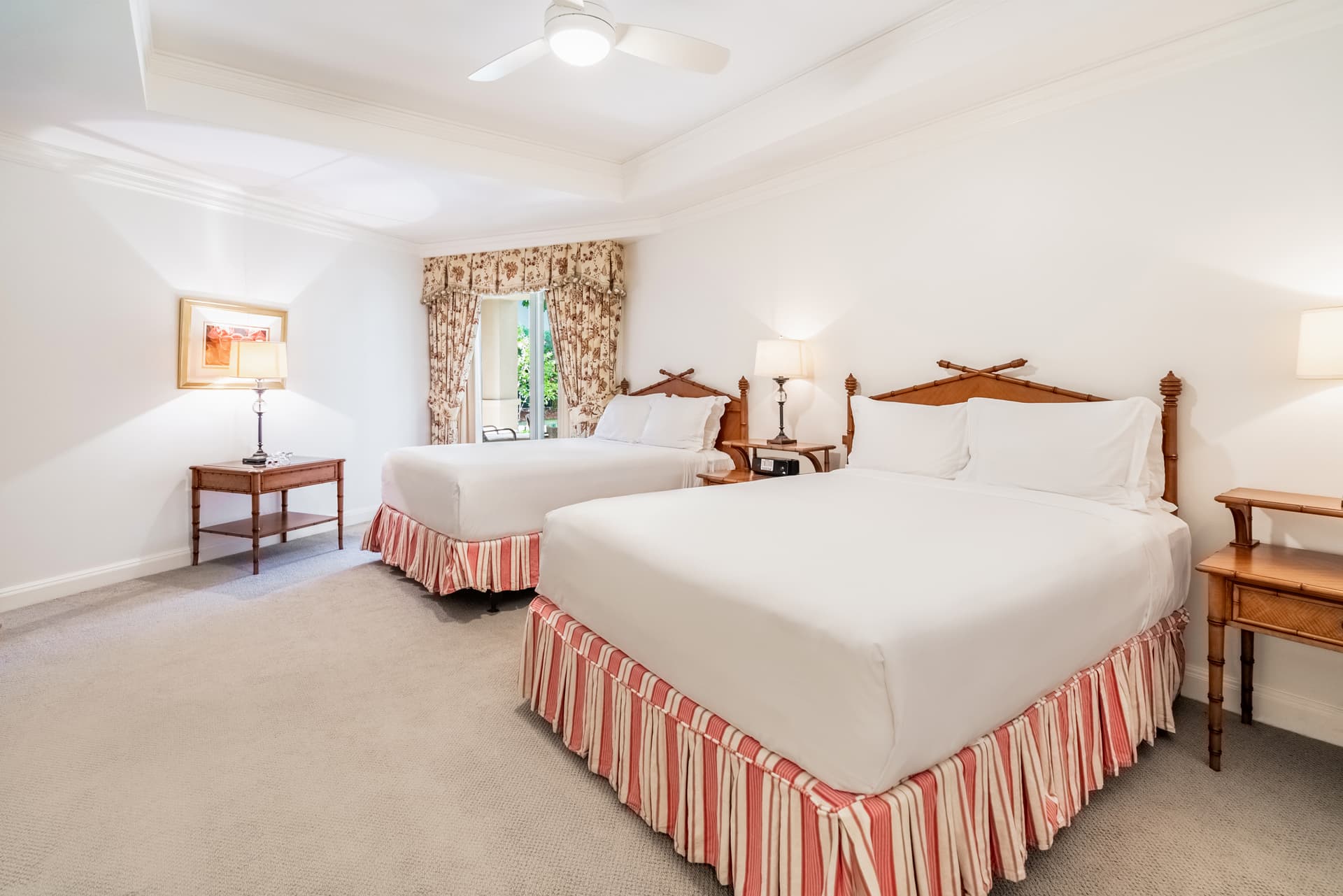 Ritz-Carlton Residence #103 - Image 9