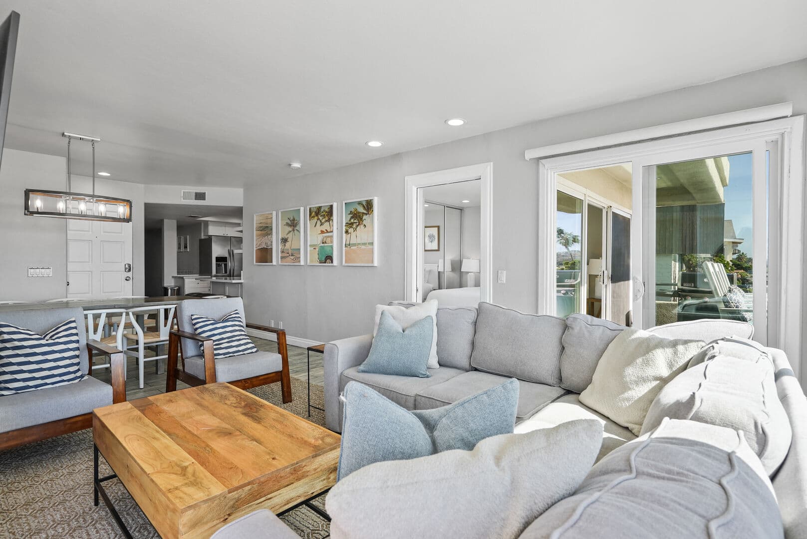 Oceanfront Palm House - Image 4