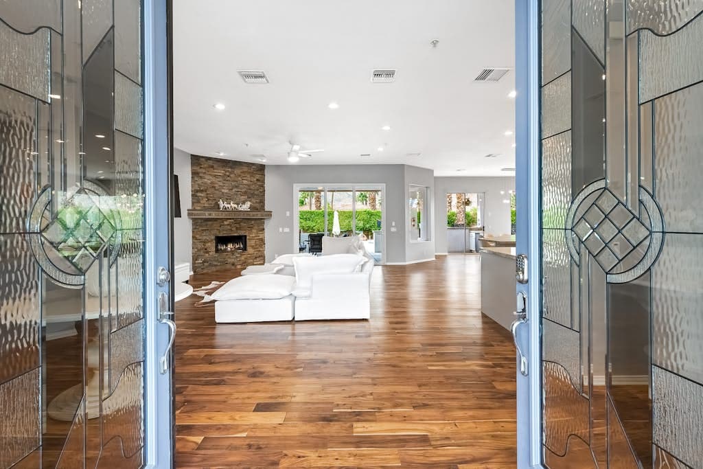 Palm Springs Villa - Image 24