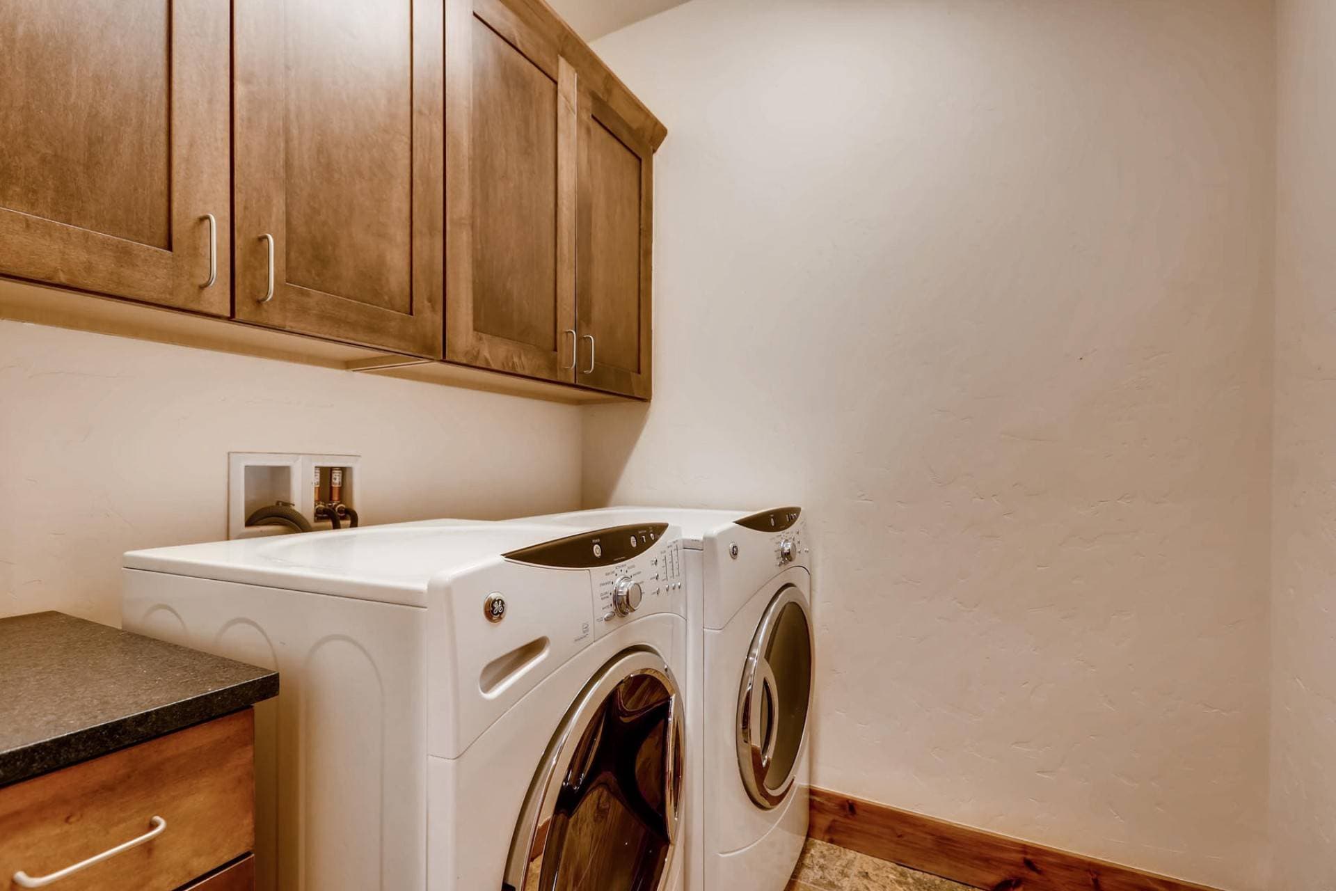 Union Creek House - Image 33