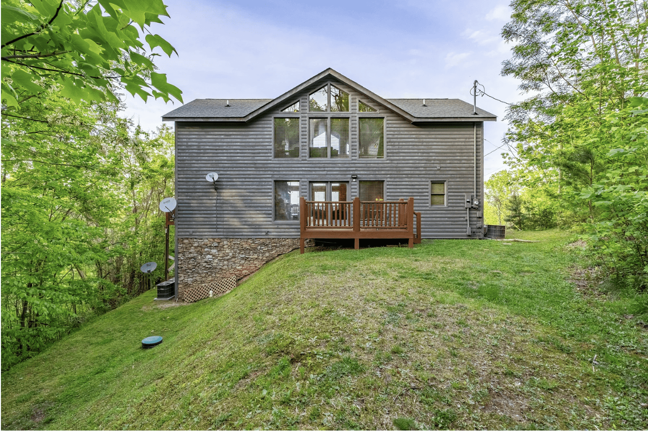 Hollow's Haven - Image 40