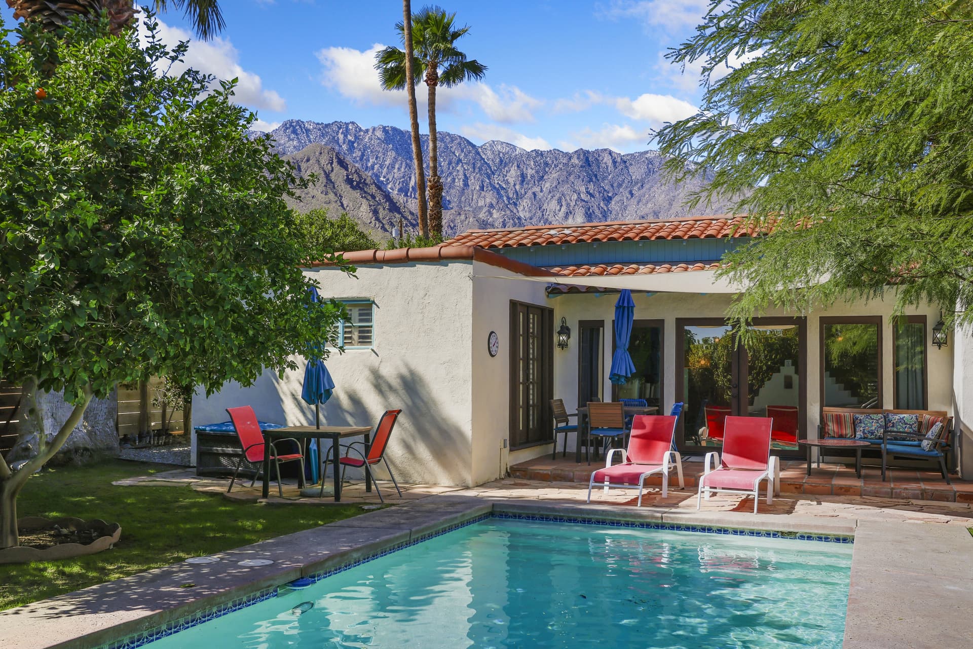 Historic Palm Springs Home - Image 29