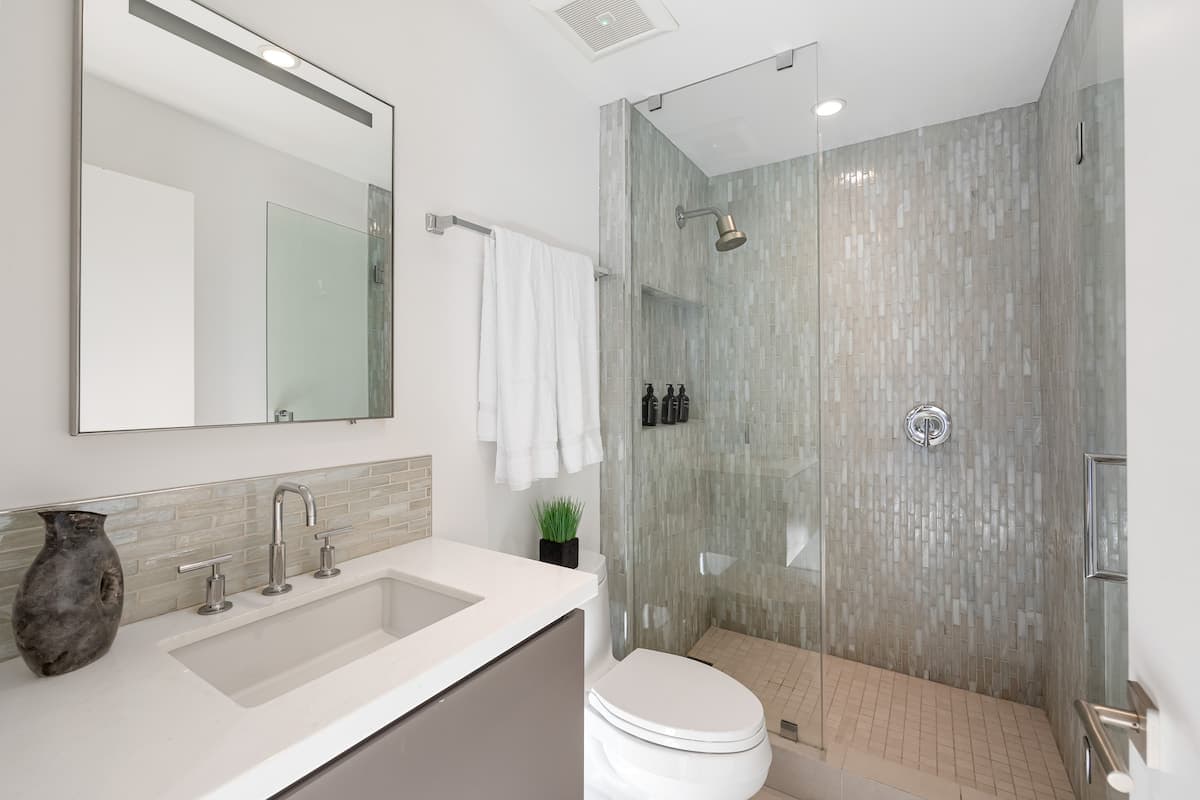 Skyline Chalet - Image 26