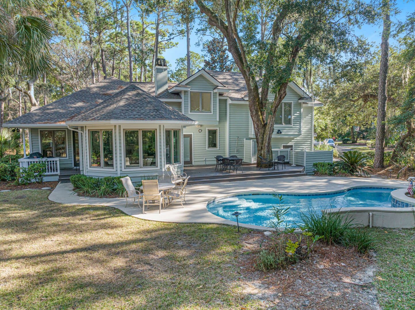 Southern Charm Retreat - Image 54