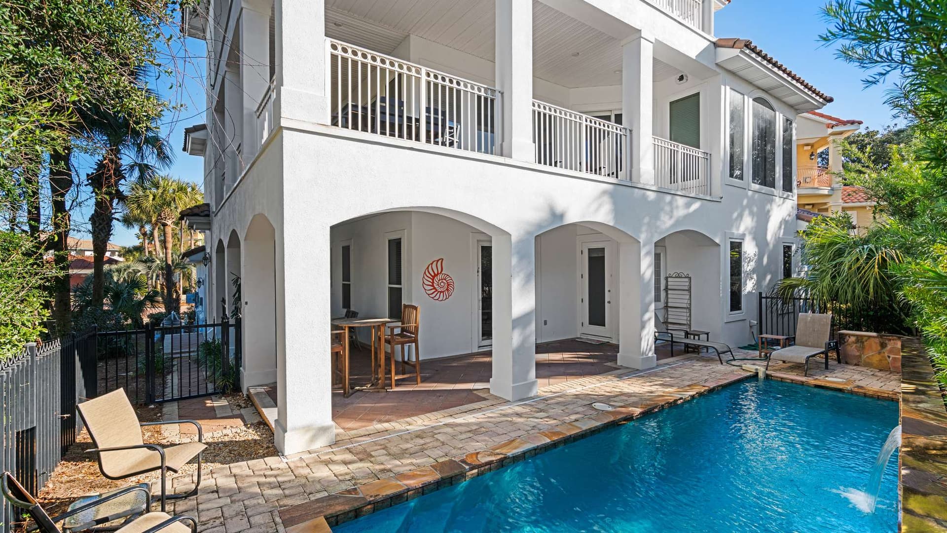 Hog Heaven - Image 58