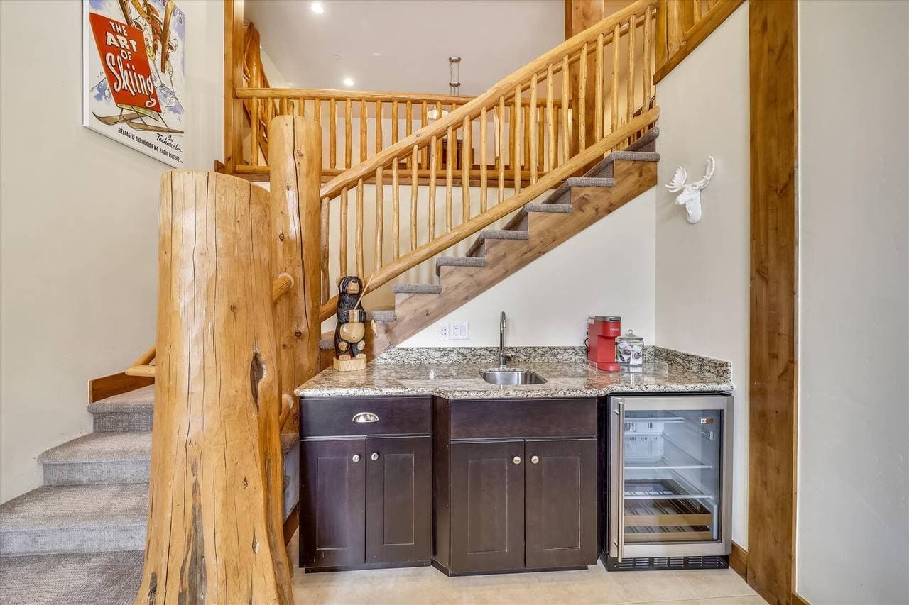 Goldenview Lodge - Image 42