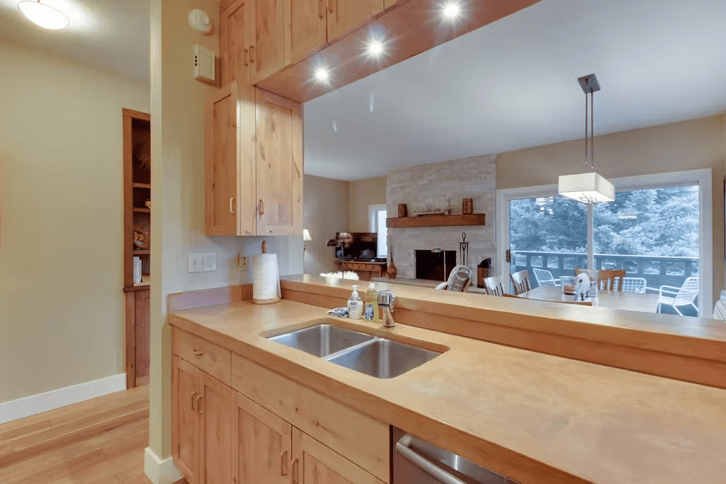 Wildflower Luxury - Image 12