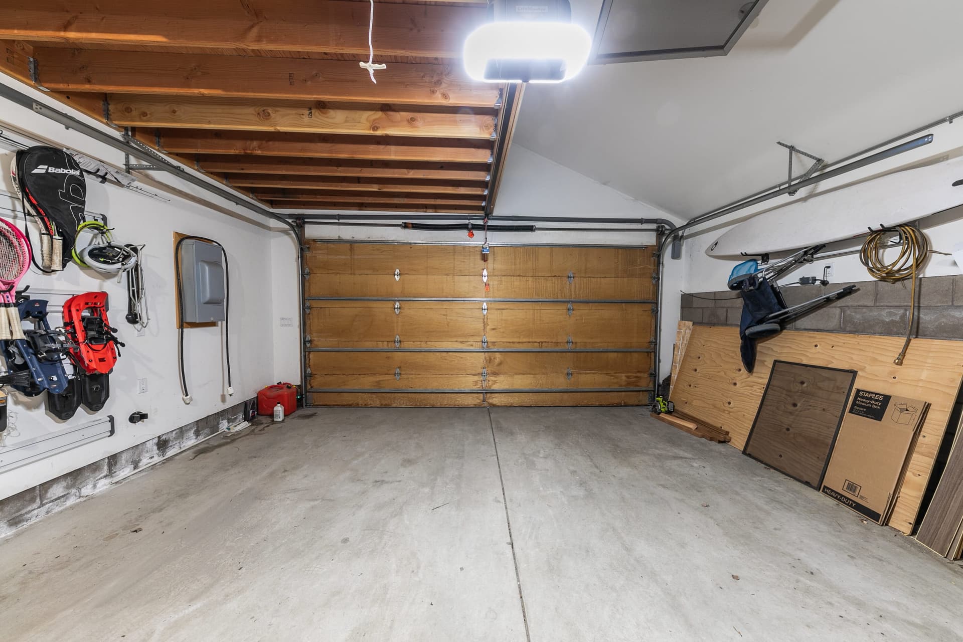 Bright Alpine Retreat - Image 37