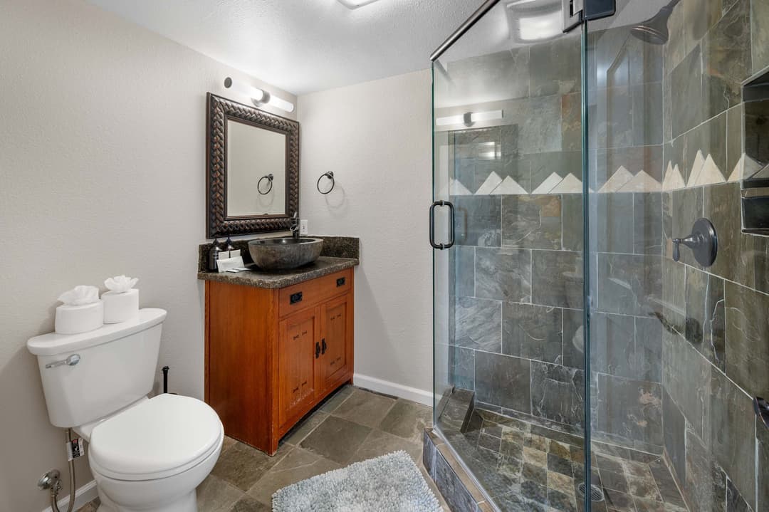 Cheshire Villa - Image 26