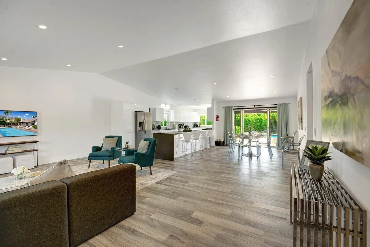 Catalina Oasis - Image 2