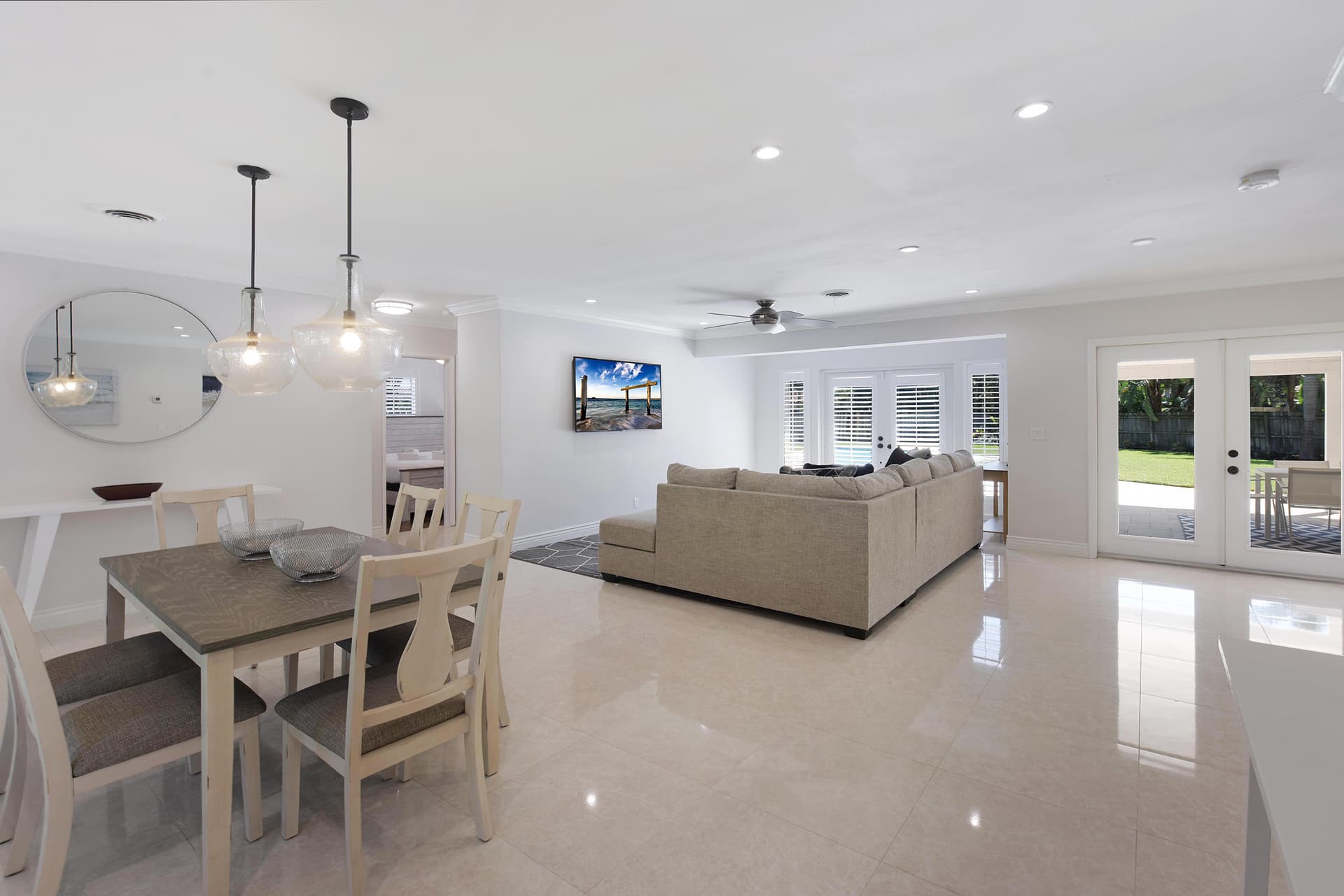 Light Beam House  - Image 6