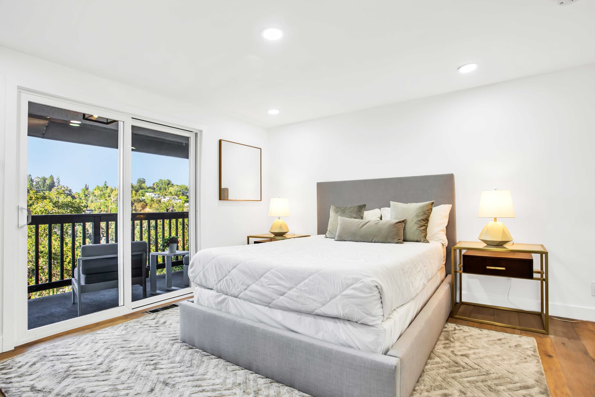 Dona Teresa - Image 32