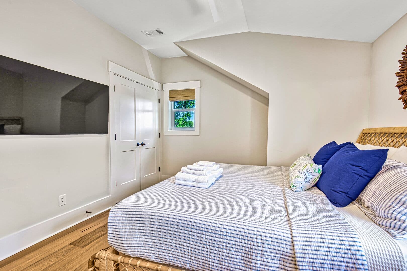 Sandcastles and Surf - Image 36