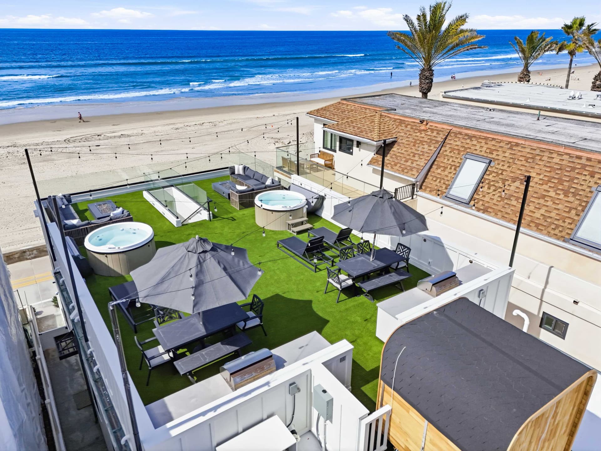 Oceanfront Masterpiece Rooftop - North - Image 31