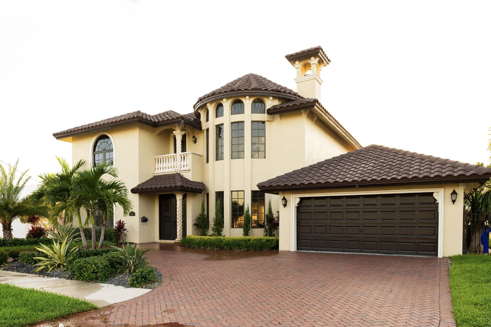 Isaac Villa - Image 52