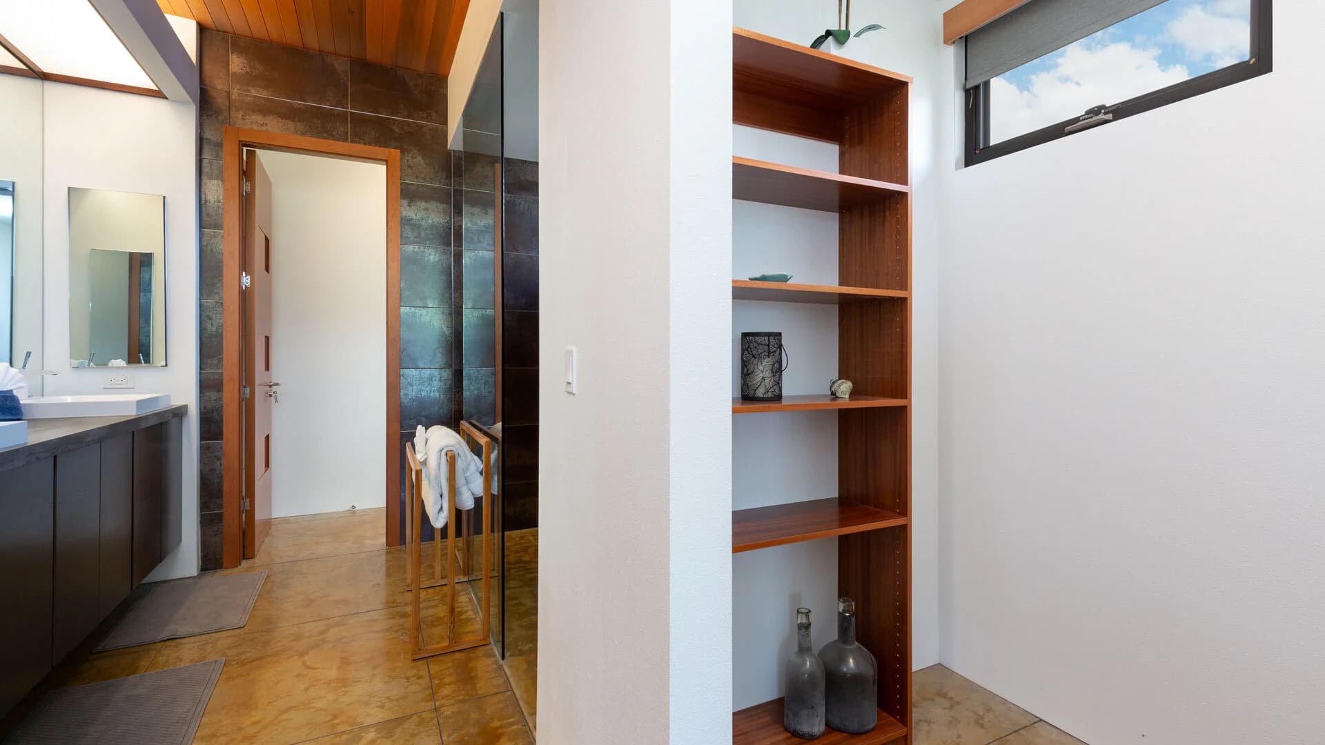 Family Tides - Image 21