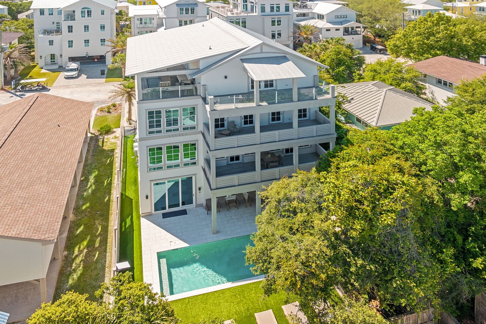 Dogwood Lookout - Image 73