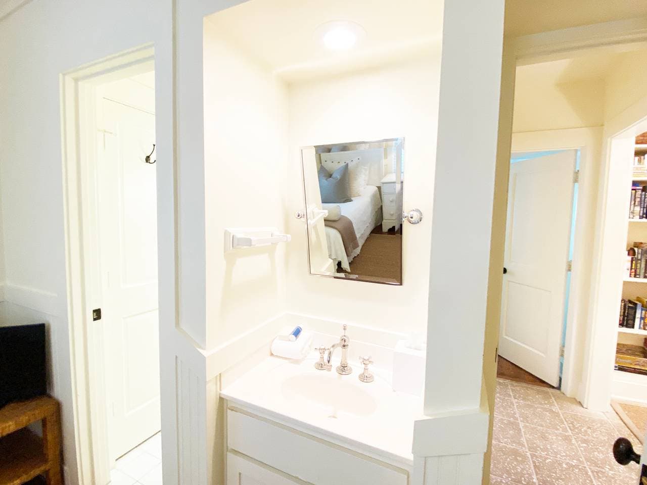 Timeless House - Image 19