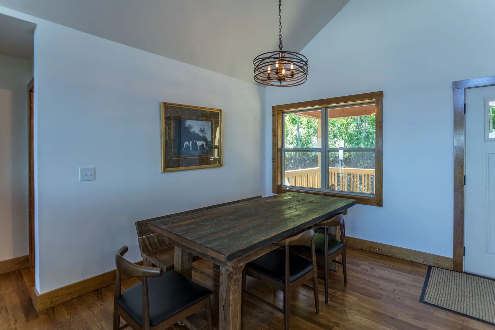 Mountain Vista Chalet - Image 4