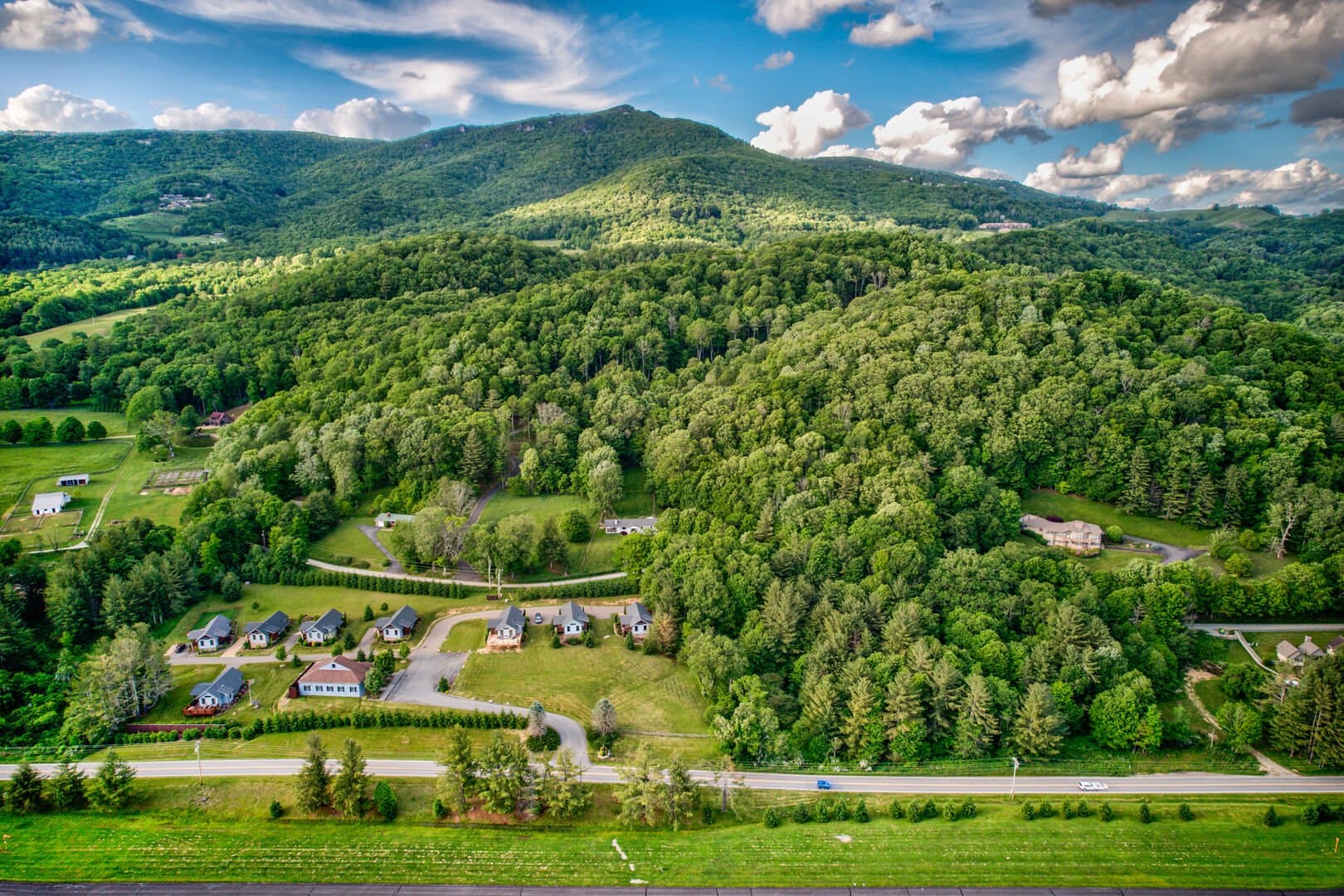 Banner View - Image 3