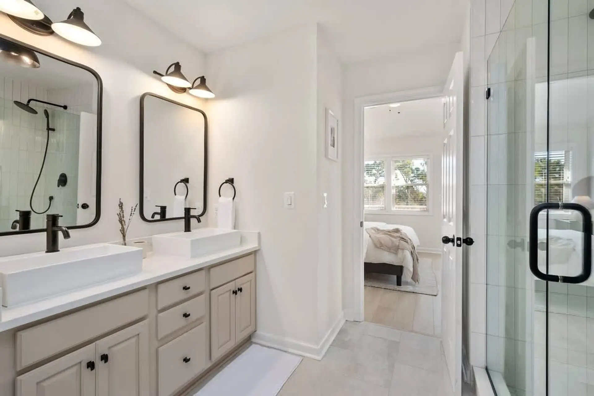 Yellow Lotus - Image 21