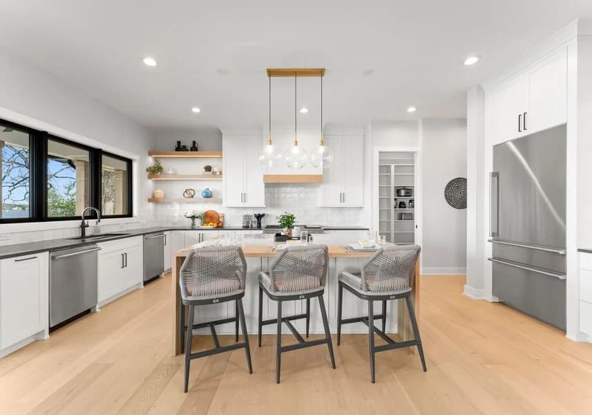 Circle Hollow - Image 16