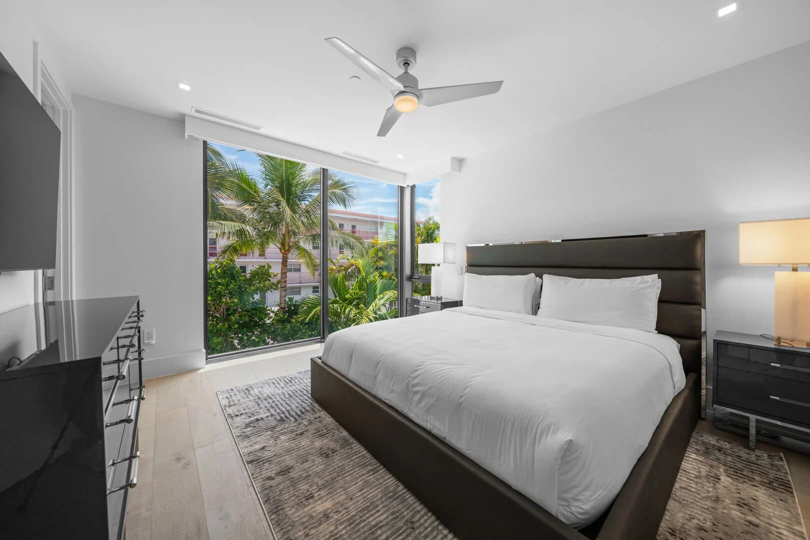 Seaglass Vista - Image 30