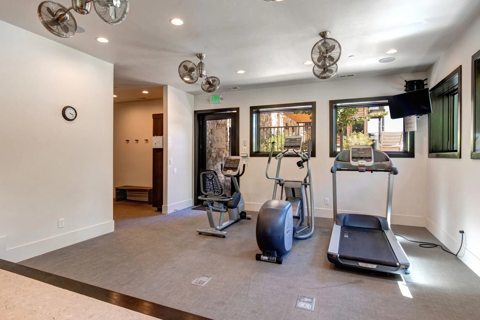 Willow Draw Home - Image 34