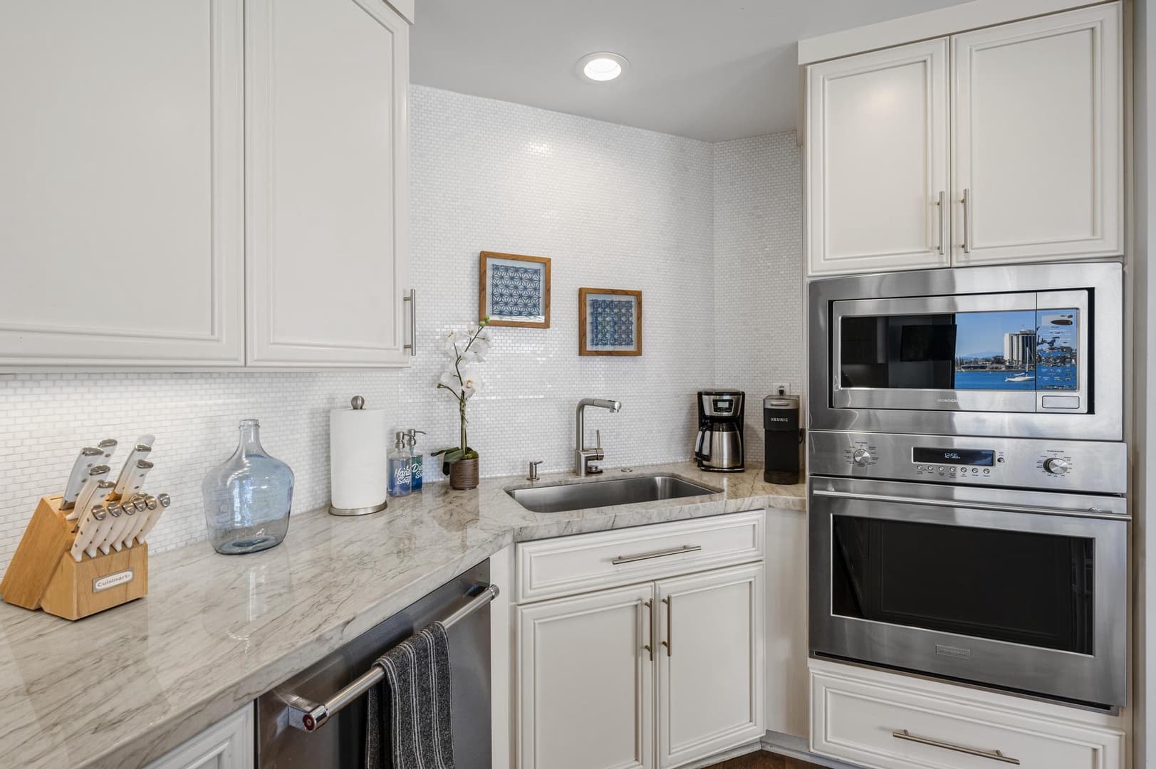 Bayside Retreat - Image 8