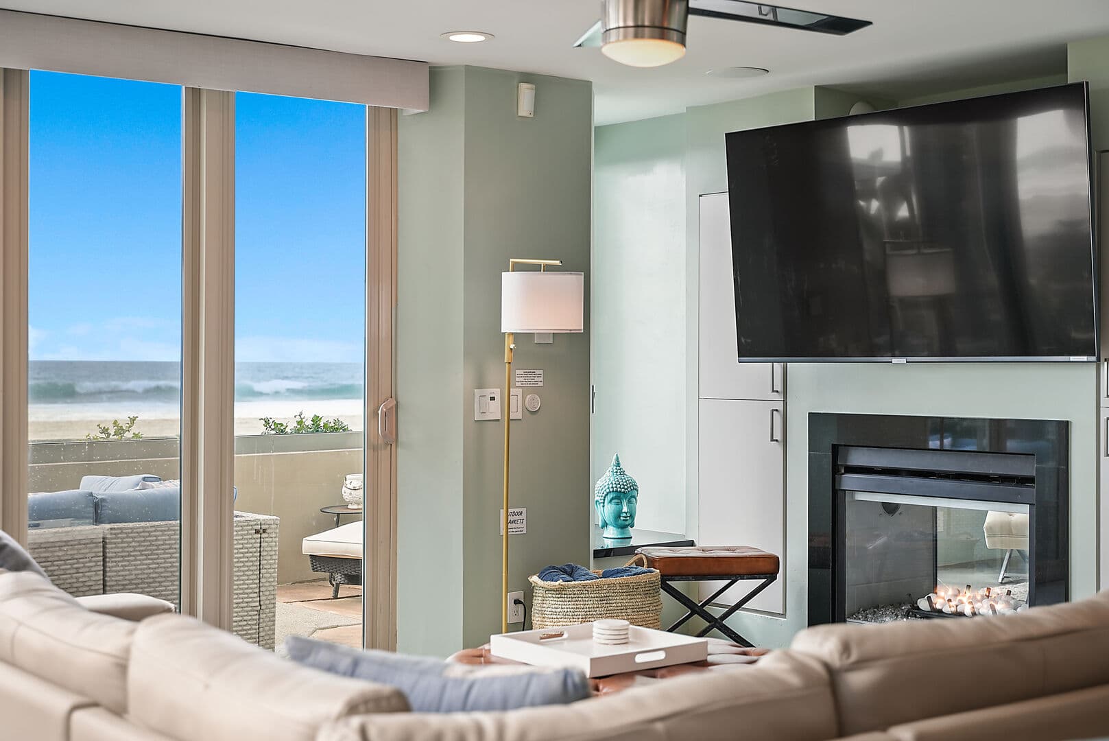 Oceanfront Haven - Image 4