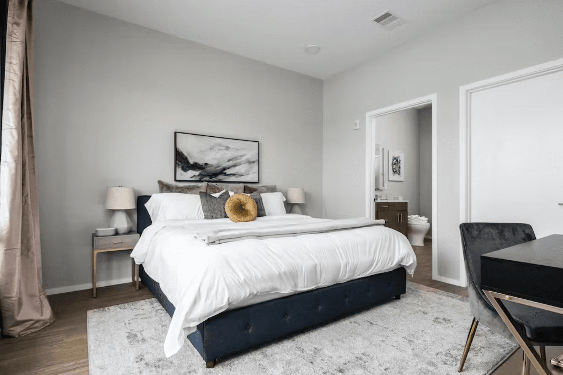 Blue Illume Home - Image 5