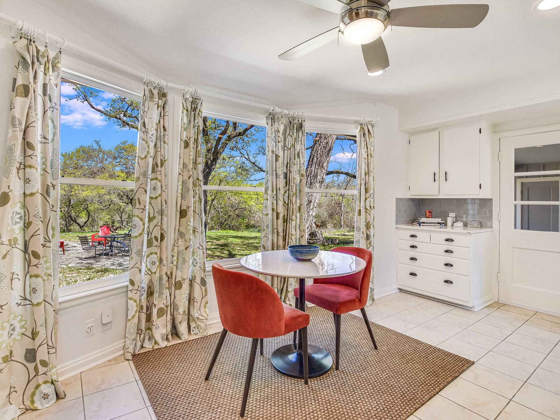 Authentic Westlake - Image 25