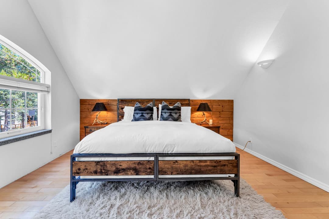 Serene Forest Retreat - Image 14