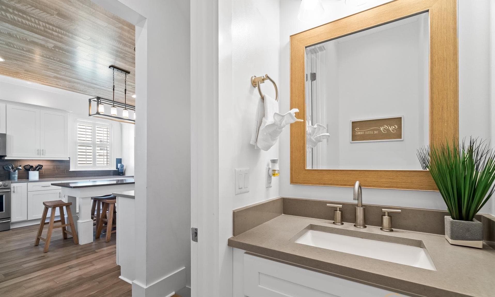 Sea Dreaming - Image 22