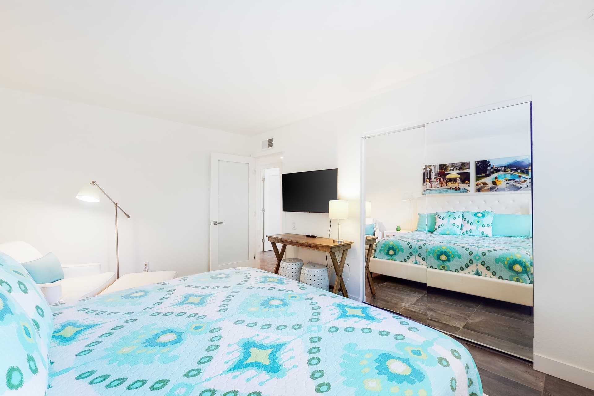 Freestone Modern Home - Image 13