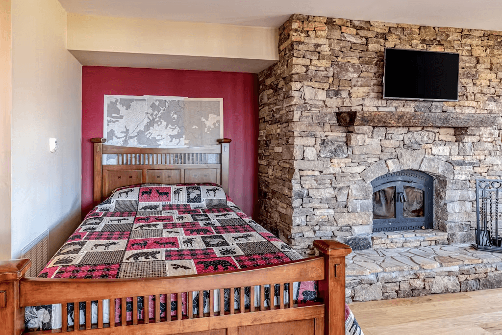 Two Bears - Image 28