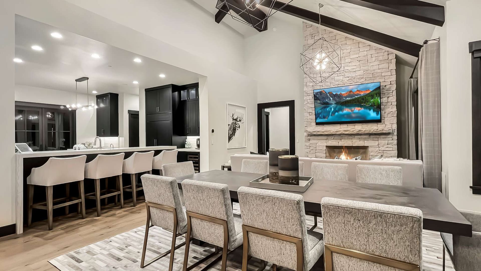 Grande Vistas Estate - Image 21