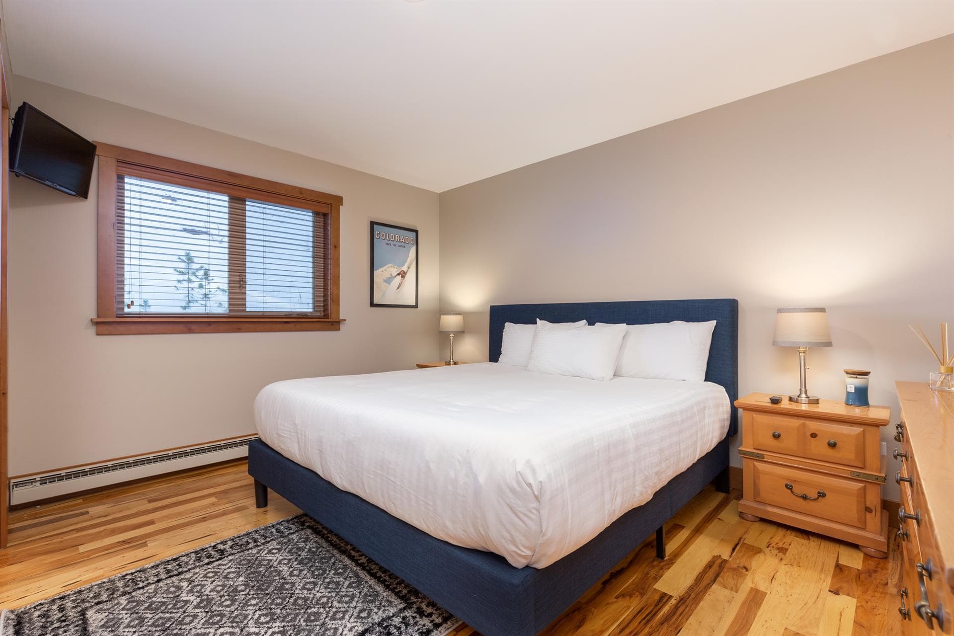 Crown Drive - Image 4