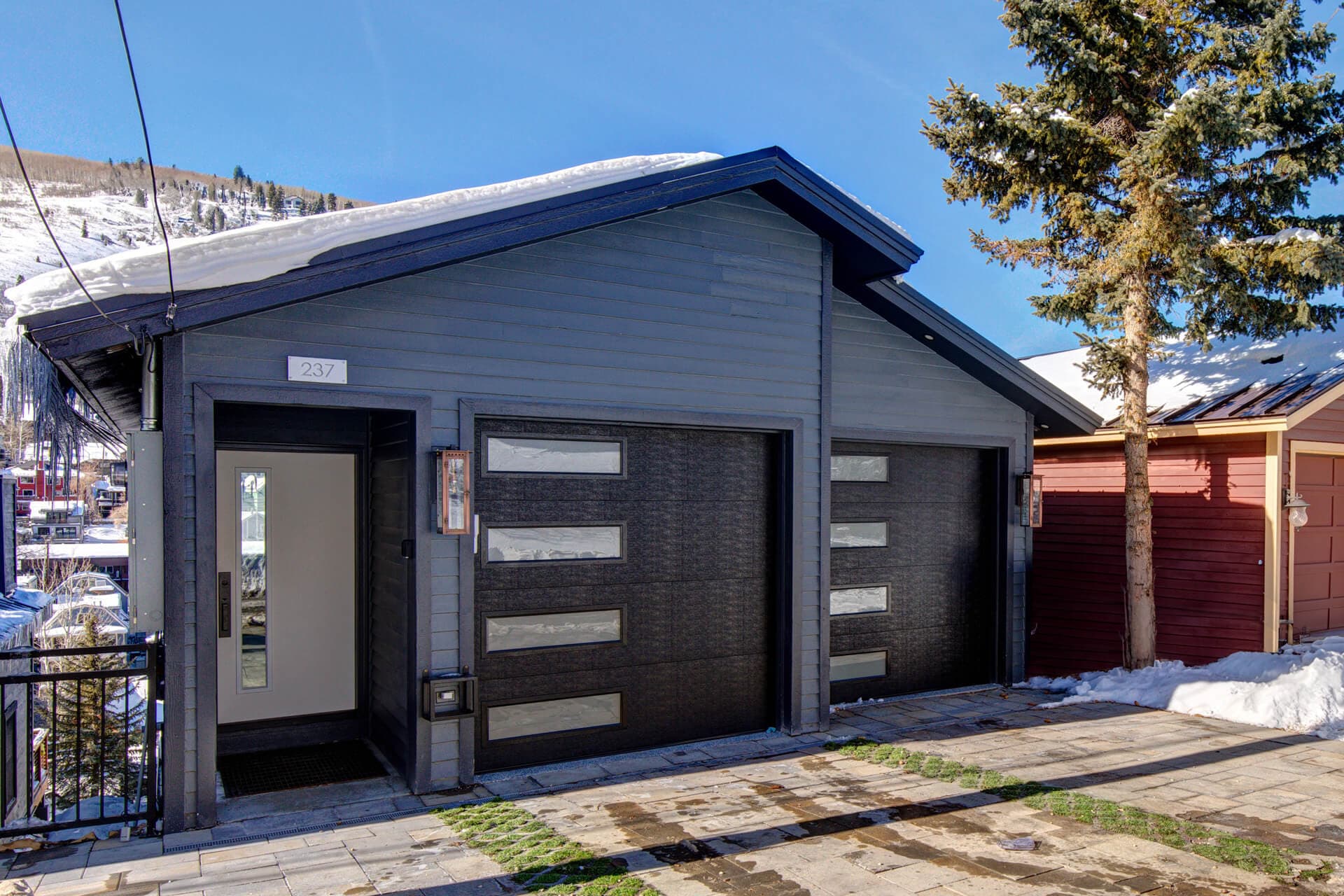 Upper Main #237 - Image 5