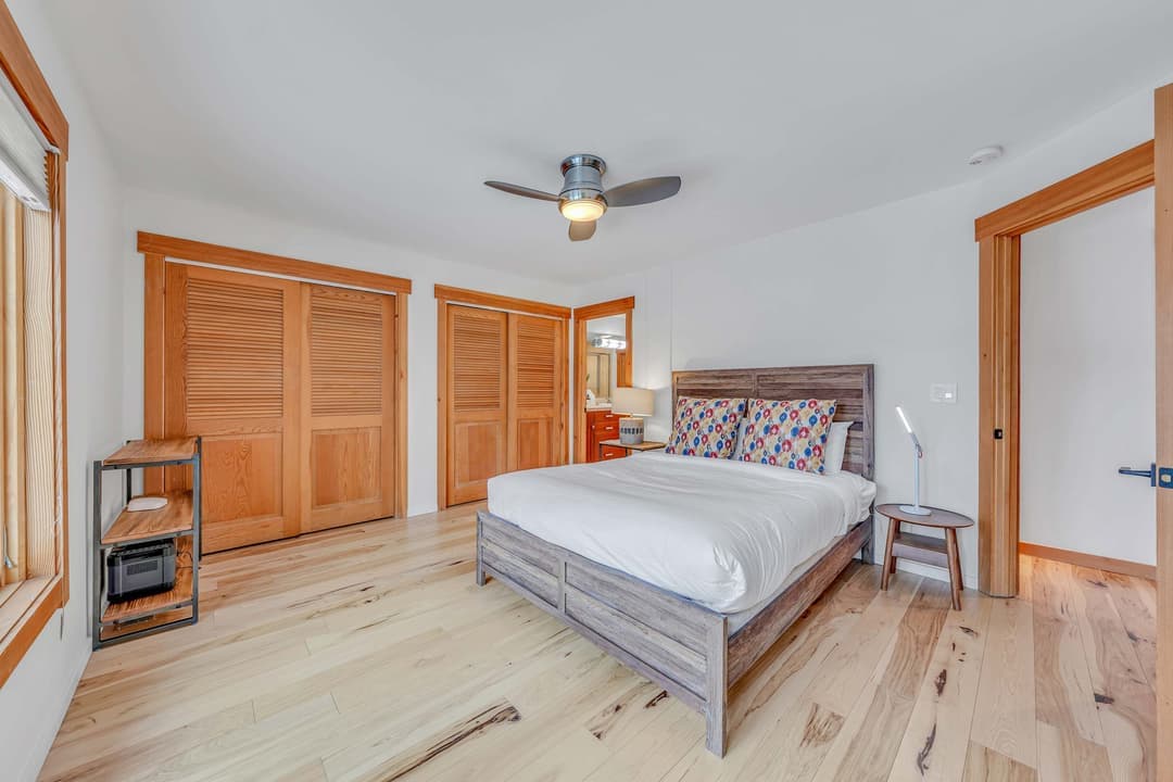 Stunning Mountain Gem - Image 15