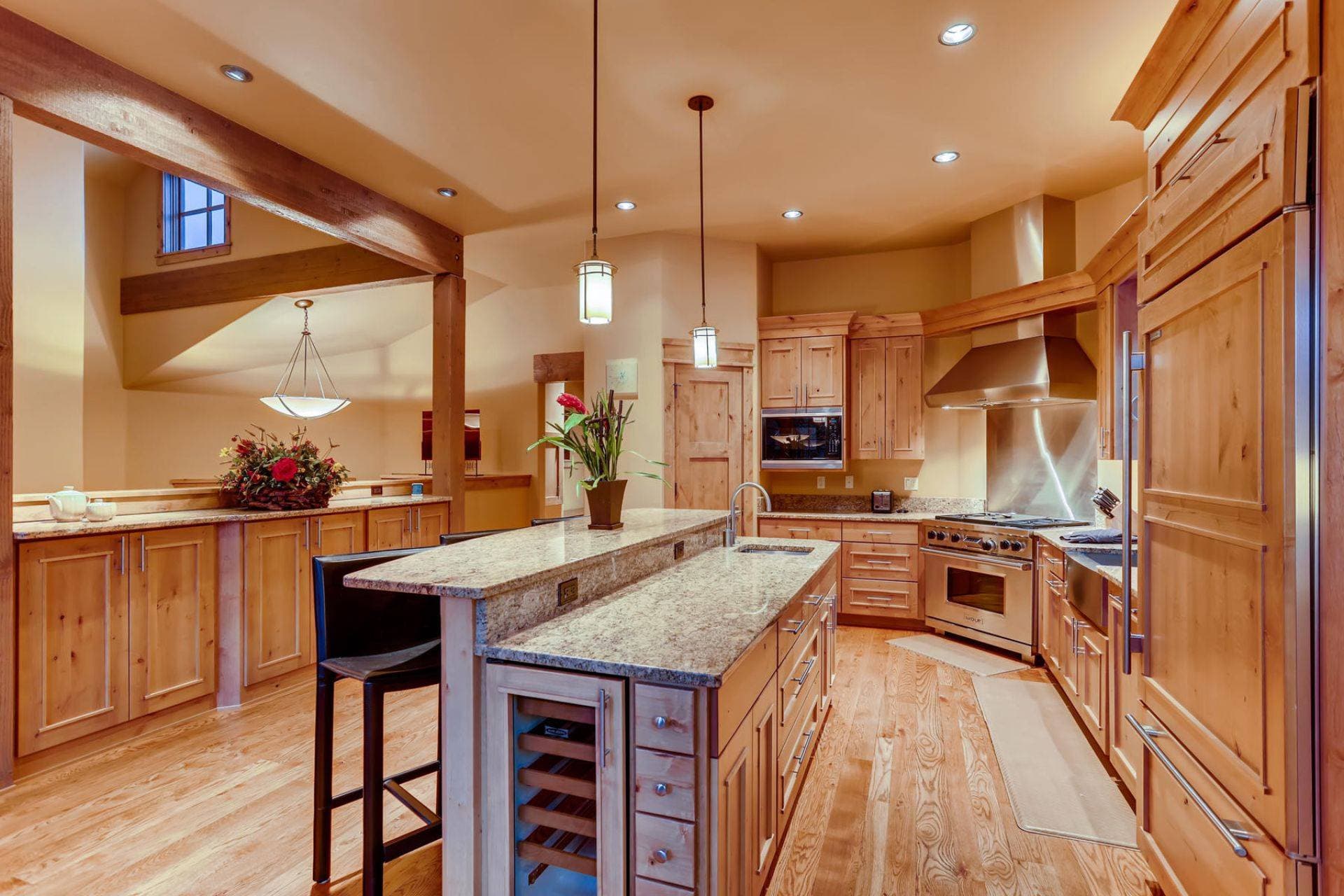 Aspen Grove Chalet - Image 4