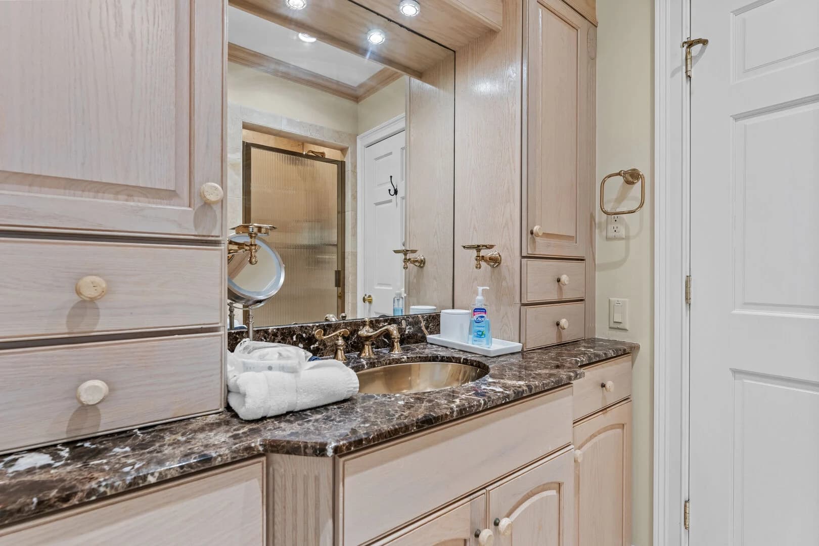 Lookout Lagoon - Image 25