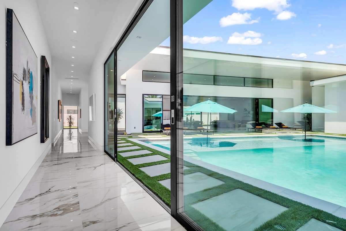 Bravo Villa #8 - Image 39