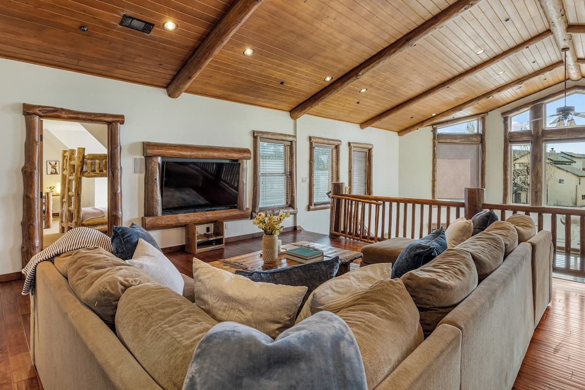 Bear Loop - Image 10