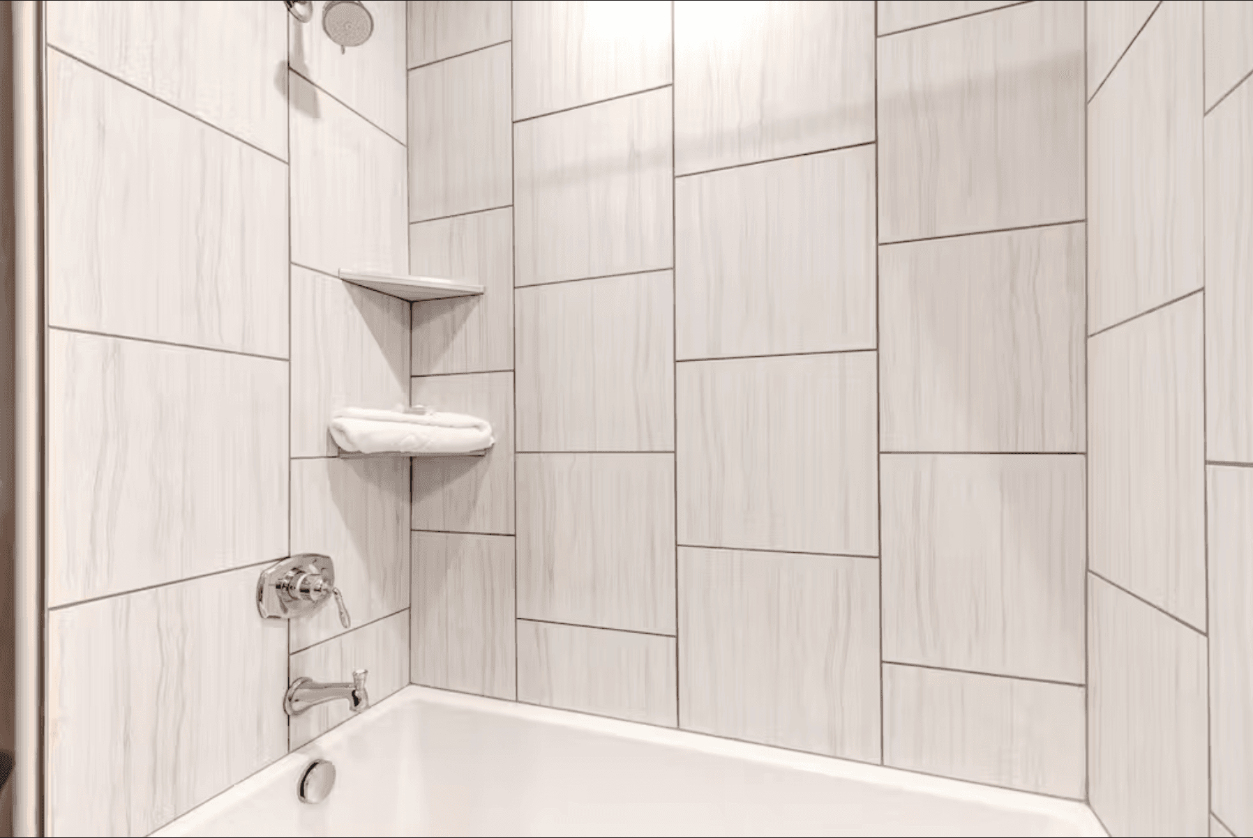 Blackstone Luxury Home - Image 11