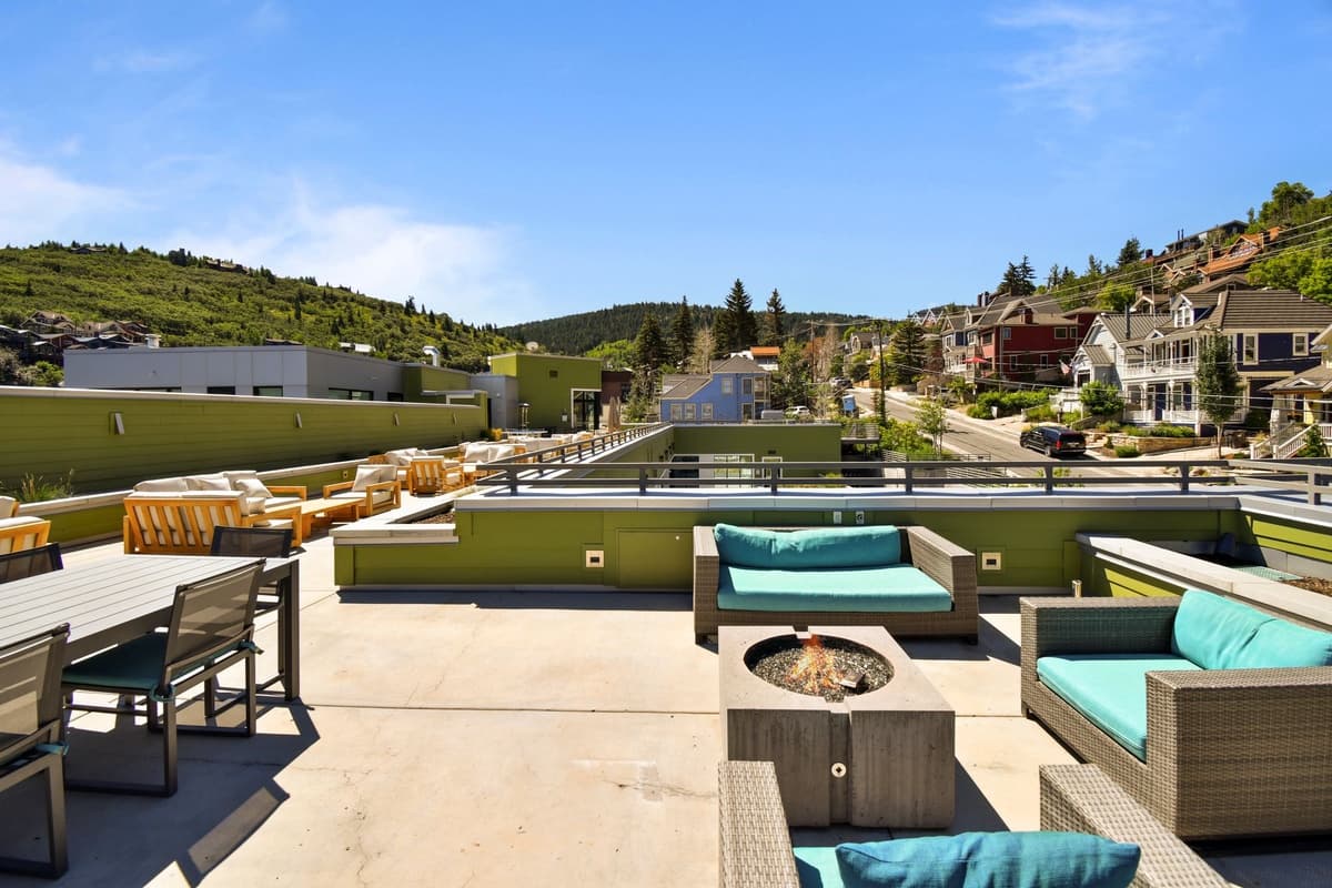 Penthouse at Parkite - Image 30