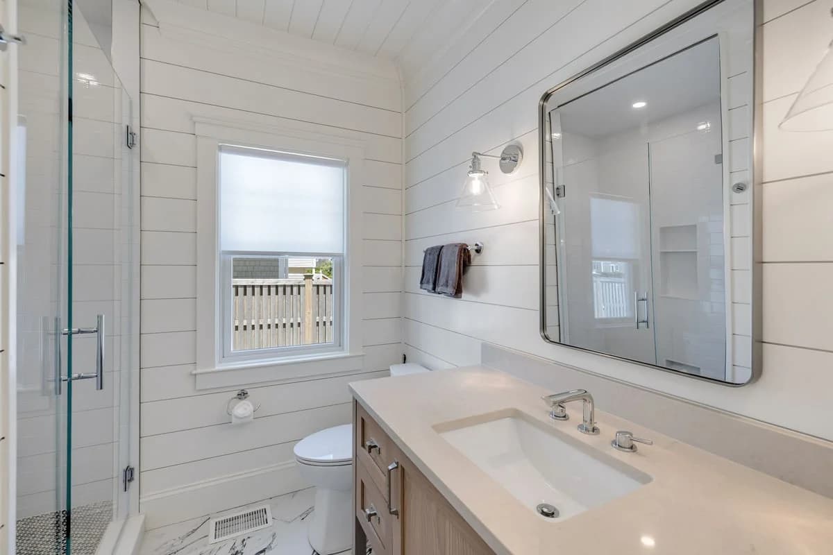 Mayflower Sands - Image 12