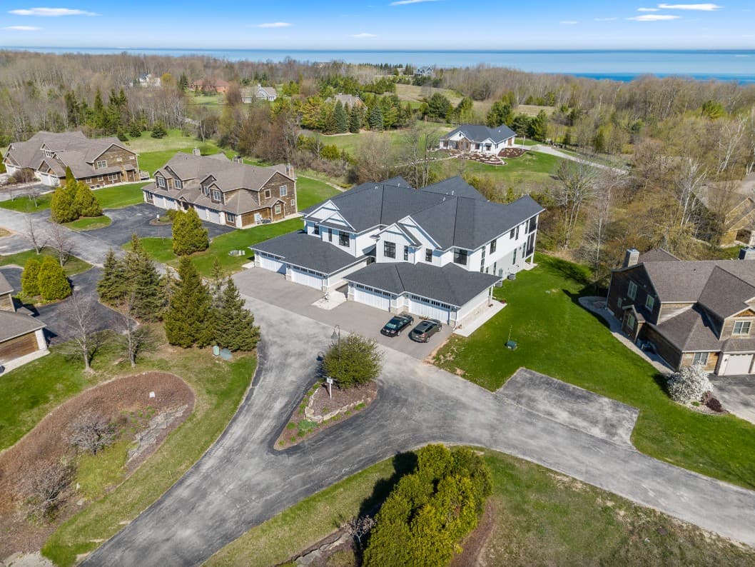 Glenlo Vines - Image 84