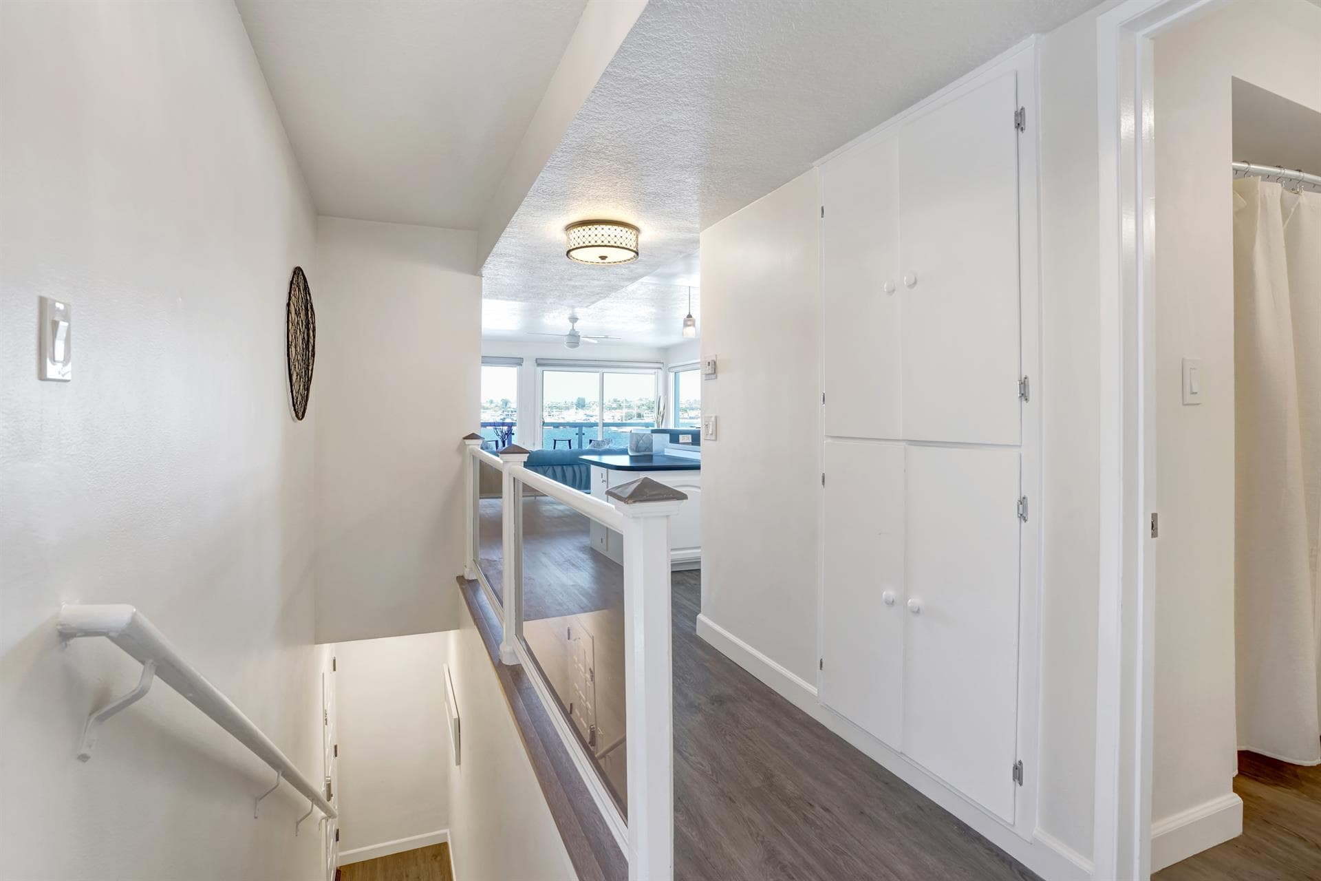 Marina Muse - Image 4