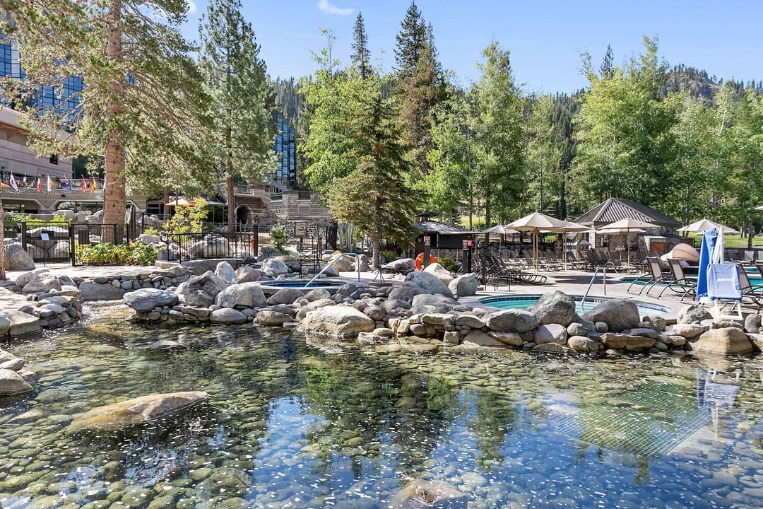 Everline Condo #400 - Image 32